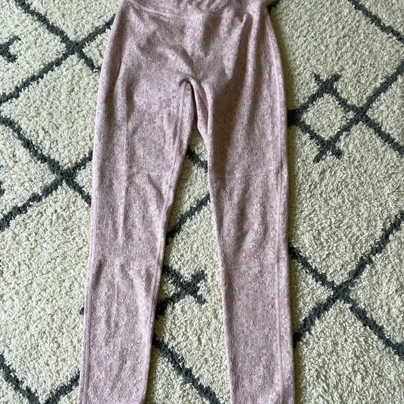 COPY - Gymshark Matching Athletic Set - Picture 2 of 11